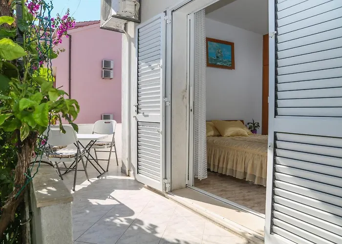 Butkovic 3* Hvar Town