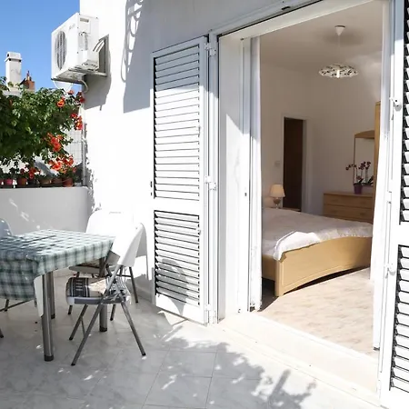 Butkovic 3* Hvar Town