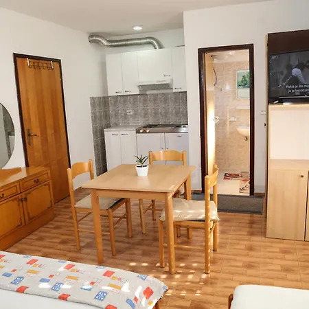Butkovic Guest house 3*
