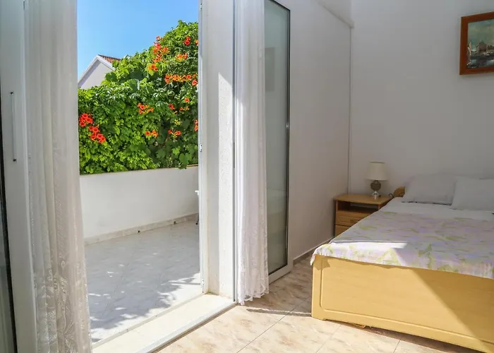 Butkovic 3* Hvar Town