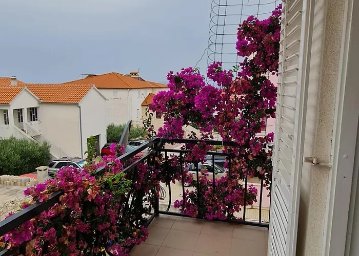 Butkovic Guest house Hvar Town