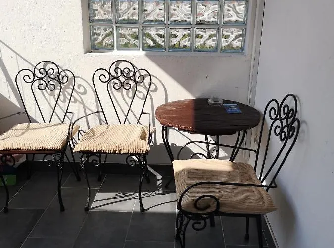 بيت ضيافة Butkovic هفار